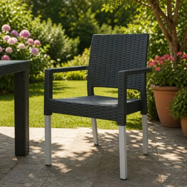 Stolica Ratan Lux